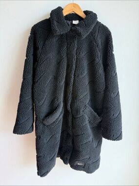 Nike Black Sherpa Long Coat Size Large